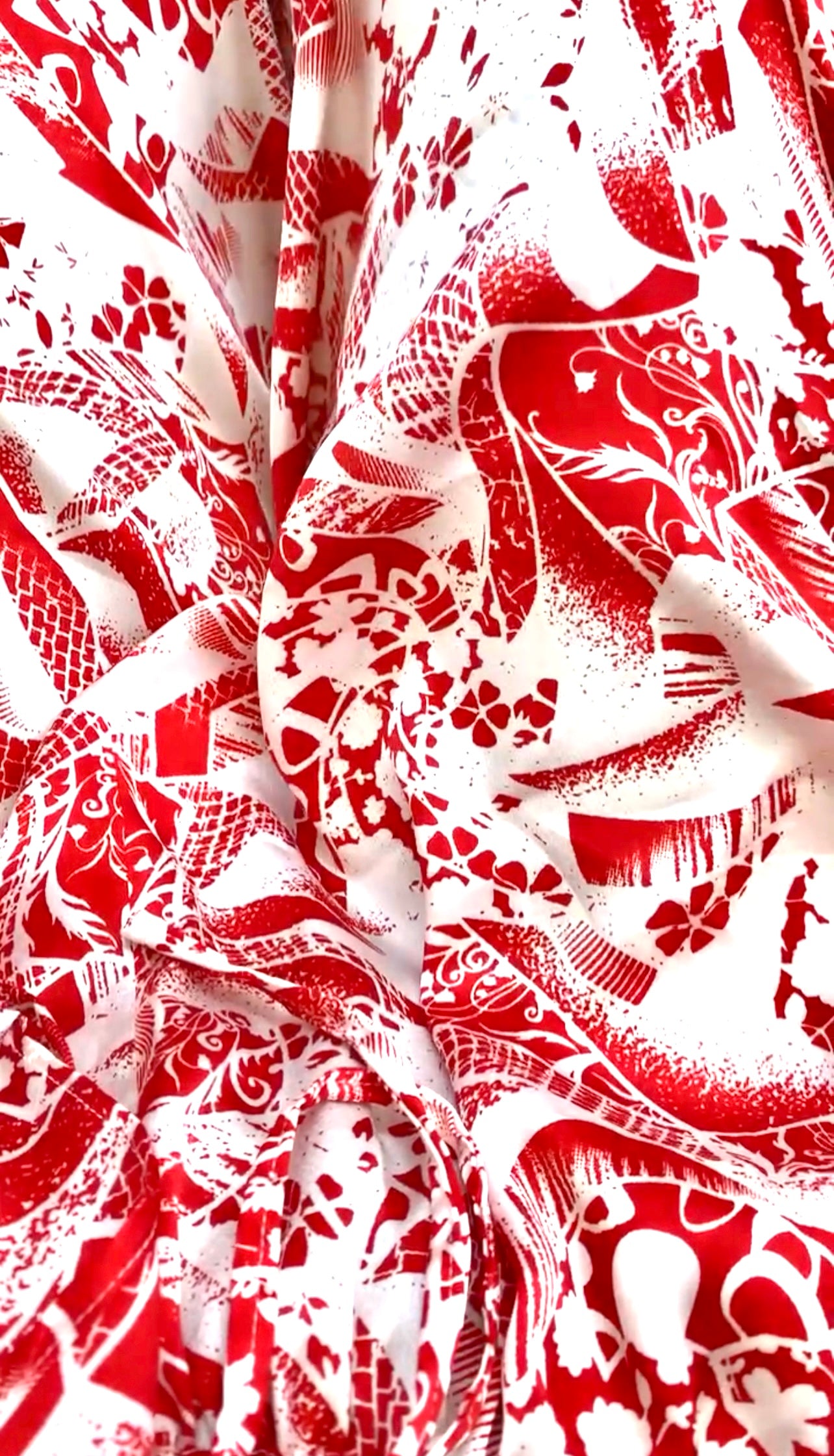JET SET - TIKI PRINT RED